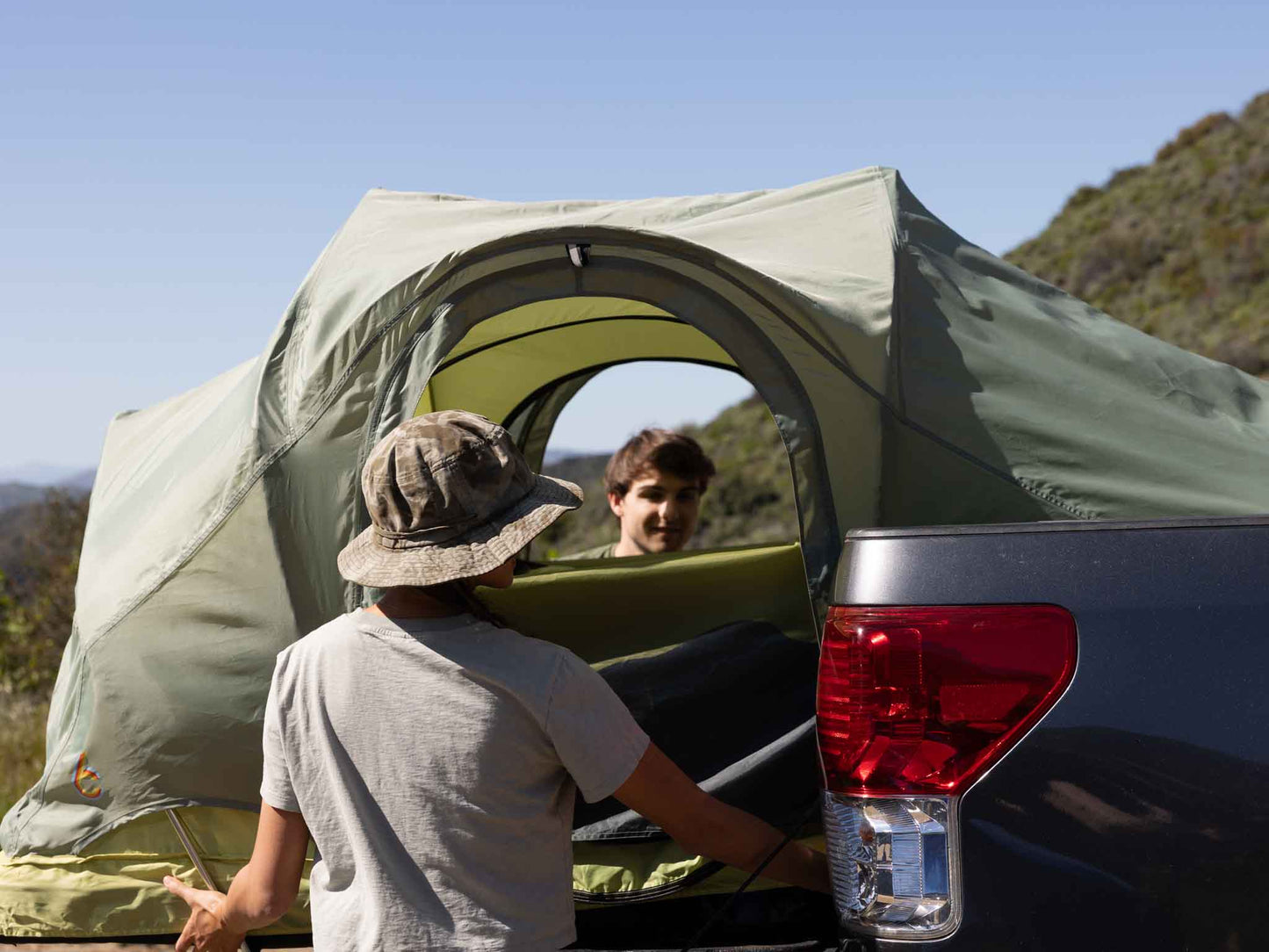 REV PICK-UP TRUCK TENT