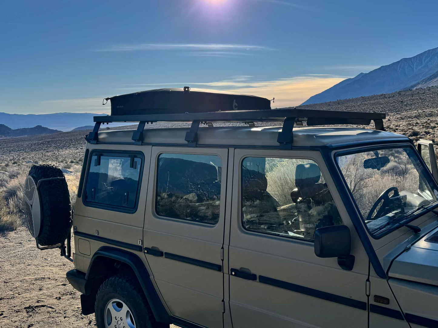 REV RACK TENT (Ember Black Out)