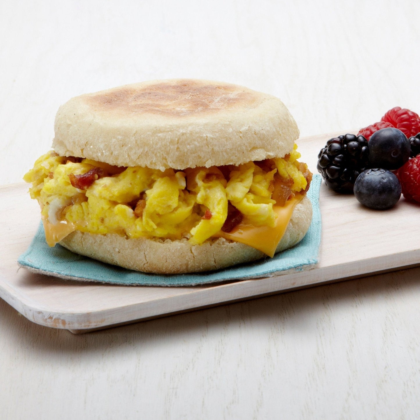 Pasteurized Dried Whole Egg Powder Can, 85 Servings