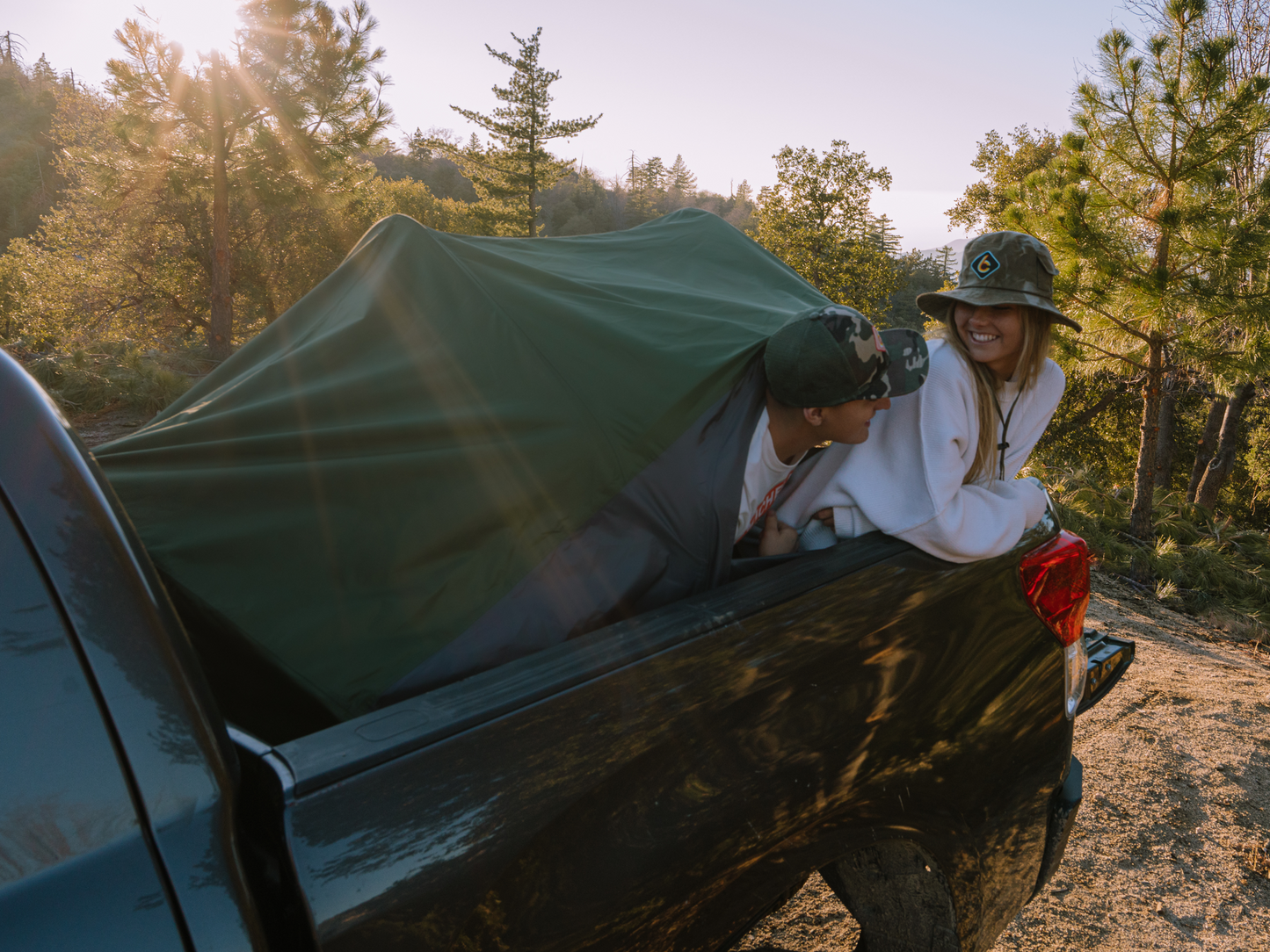 REV PICK-UP TRUCK TENT (scout)