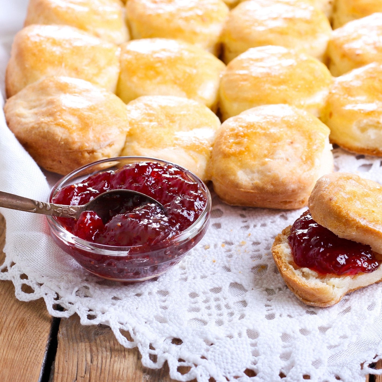 Bread and Roll Mix Can, 48 Servings